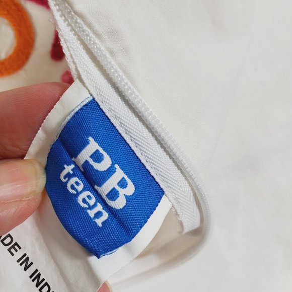 Pottery Barn Teen Rainbow XO Pillow Cover Love Hugs Kisses Valentine's Day - Picture 4 of 5